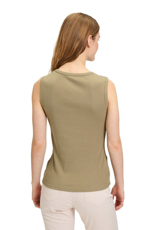 7366 Soft Olive;11