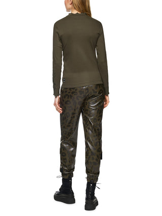 595 olive drab;3