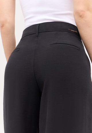10 black;4