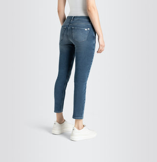 D521 mid blue authentic;22