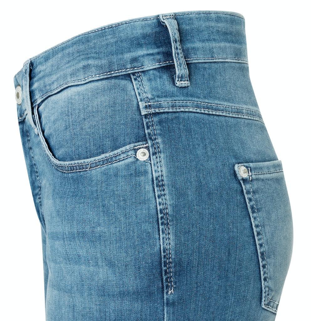 D490 summer mid blue wash;6