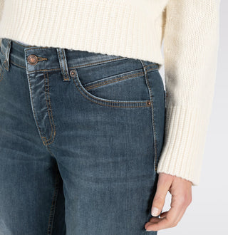 D668 summer night blue wash;9