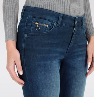 D857 dark blue wash;9