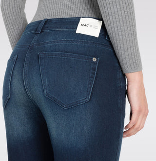 D857 dark blue wash;11