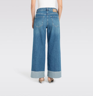 D617 night sky used;18