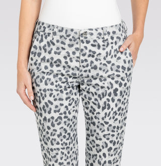 054L silver shadow leo;20