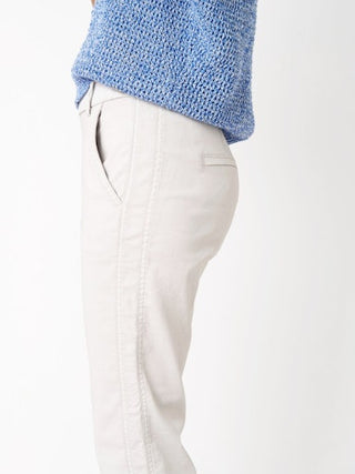 082 Grey;4