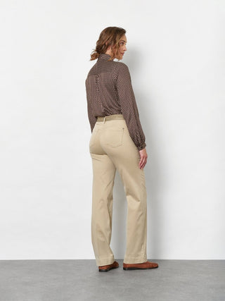 073 Beige;9