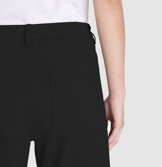 090 black;10