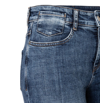 D518 medium blue washed;6