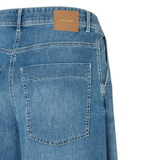 D589 authentic used blue;5