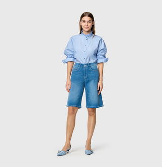 D490 summer mid blue wash;12