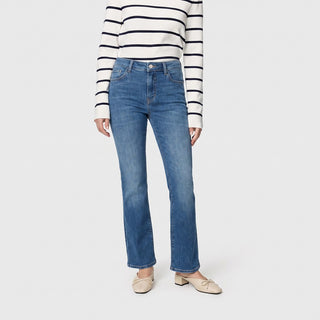 D571 mid blue use washed;56