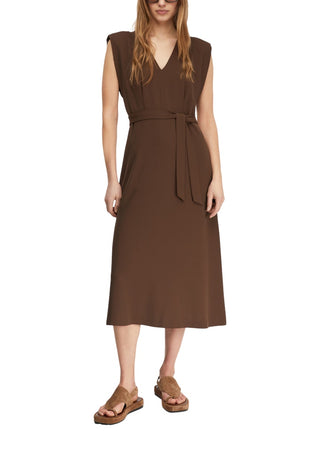 8943 BROWN;4