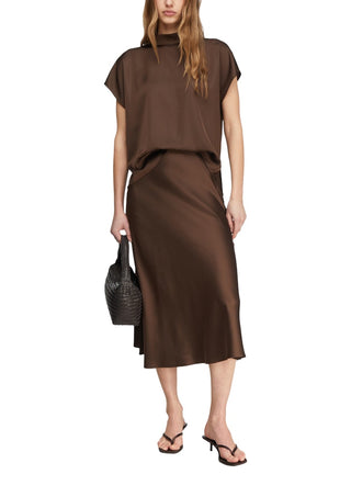 8943 BROWN;4