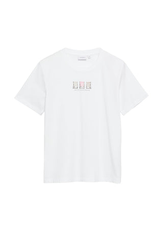 01D8 WHITE;1