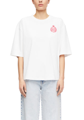 01D4 WHITE;3