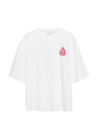 01D4 WHITE;1