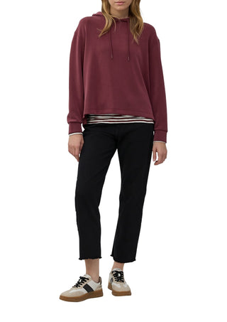 3902 RED;8
