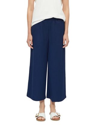 5748 BLUE;1