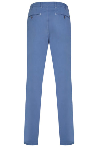 blau (44);12